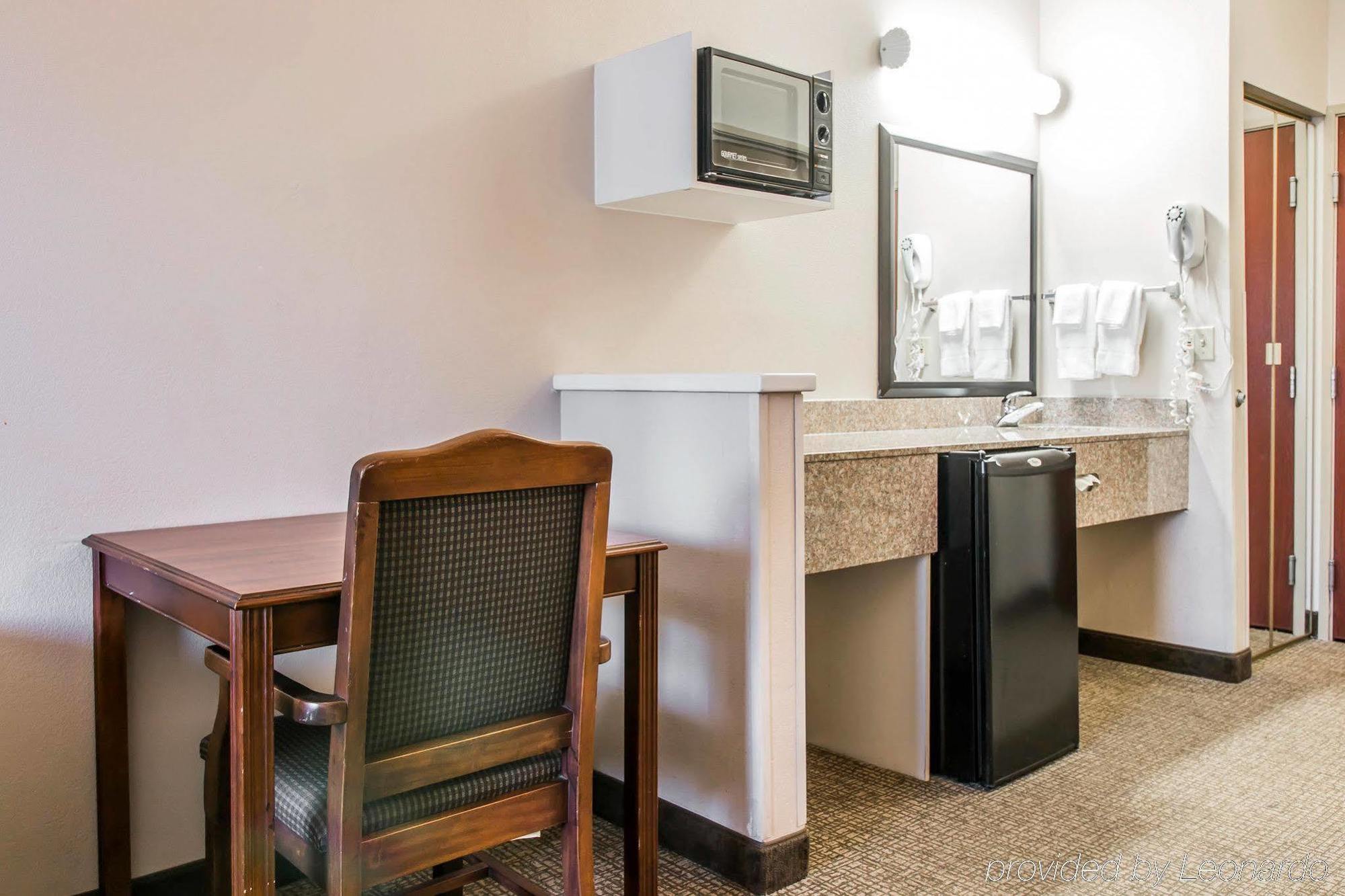 Comfort Suites Grandville - Grand Rapids Sw Esterno foto